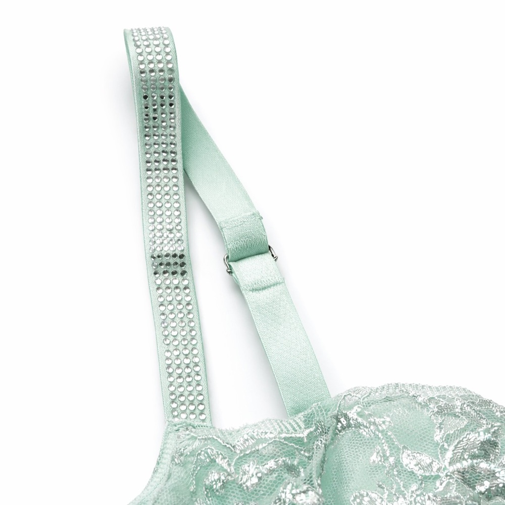 Victoria's Secret Mint Green Lace Bra - Picture 2 of 5